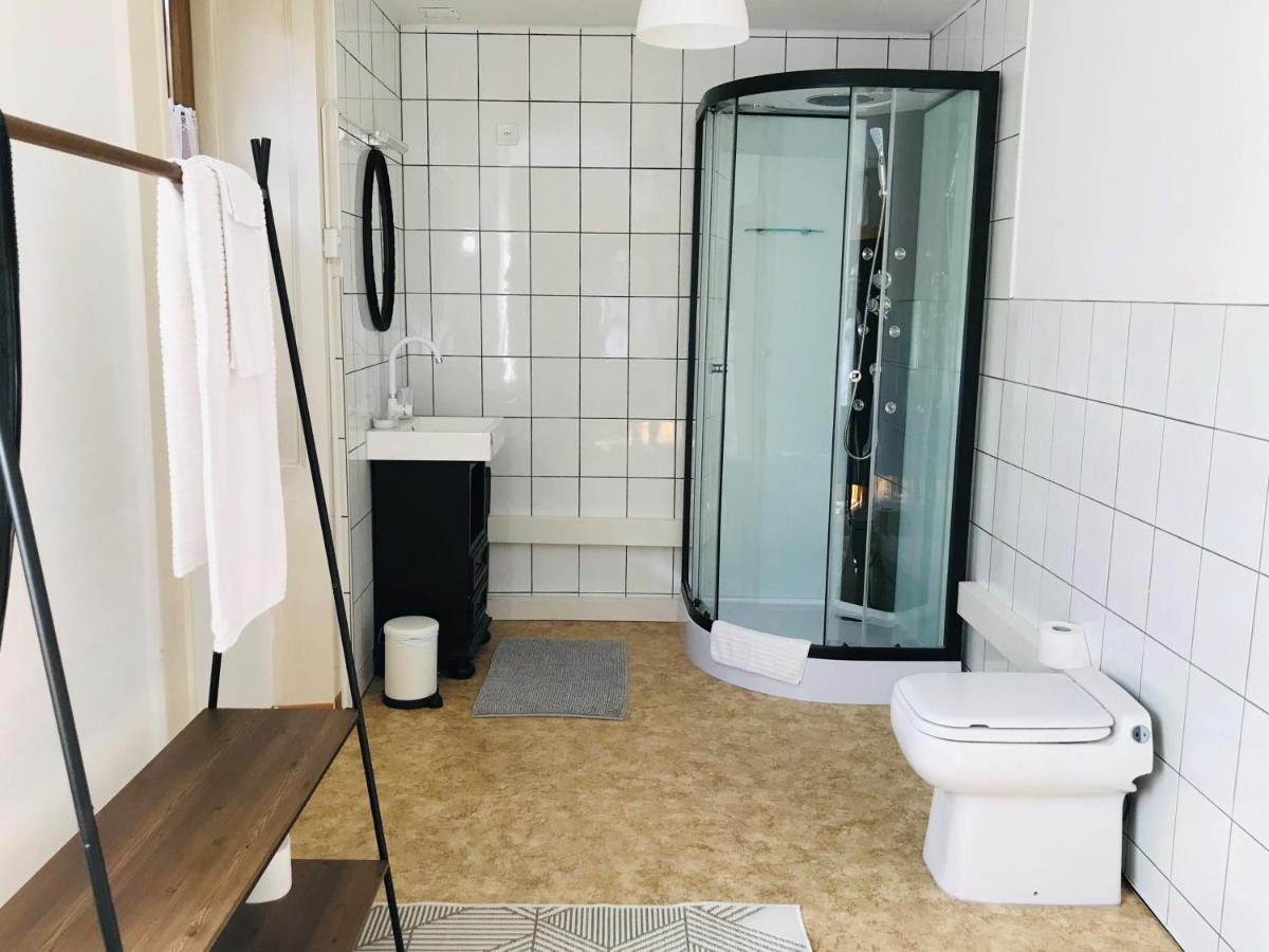 Salt - Pepper Apartment Fleurier Екстериор снимка